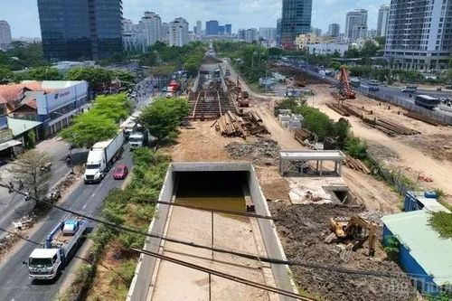 TP. Hồ Chí Minh: Hầm chui Nguyễn Văn Linh - Nguyễn Hữu Thọ liệu có kịp thông xe như dự kiến?