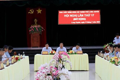 Hội nghị Ban Chấp hành Đảng bộ TP. Long Xuyên lần thứ 17 (mở rộng), nhiệm kỳ 2020-2025
