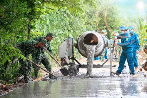 Nhân rộng điển hình, tạo khí thế phong trào Thi đua Quyết thắng giai đoạn mới