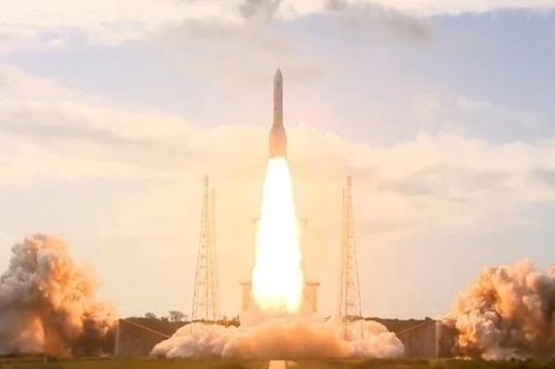 Cơ quan Vũ trụ châu Âu lần đầu phóng thành công tên lửa Ariane 6