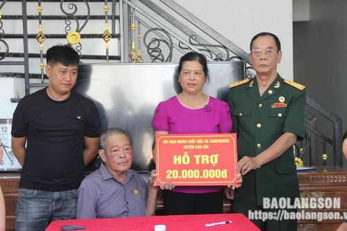 Bàn giao nhà tình nghĩa cho nạn nhân chất độc da cam tại huyện Cao Lộc