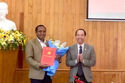 Lạc Dương: Tiến sĩ người dân tộc K'Ho đầu tiên được bổ nhiệm giữ chức vụ Trưởng ban Dân vận Huyện ủy