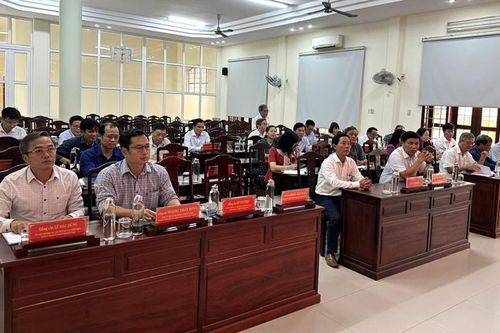 Đảng bộ Khối Cơ quan và Doanh nghiệp: Kết nạp hơn 520 trí thức ưu tú vào Đảng