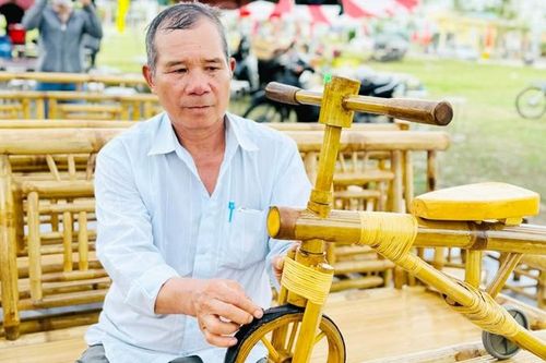 Người cựu chiến binh tâm huyết với nghề mây tre đan