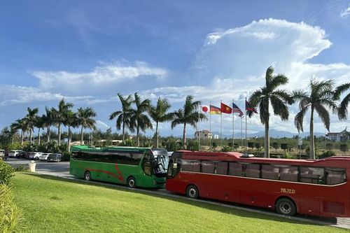 Khách tới Quảng Bình chủ yếu bằng xe tự lái