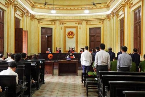 Thế chấp kho gạo rỗng cho AB Bank, giám đốc lãnh án chung thân
