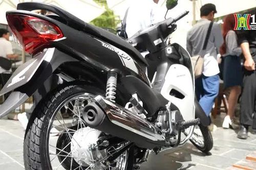 Honda thêm màu mới cho Wave Alpha cổ điển và Super Cub