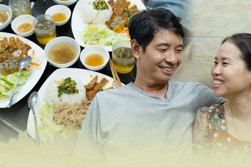 Tiệm cơm tình yêu của đôi vợ chồng 'dùng chung' một quả thận