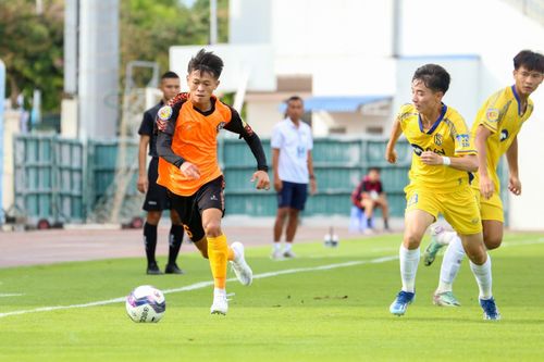 SLNA thua sốc ở ngày khai mạc giải U17 Quốc gia