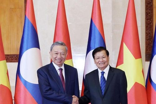 Vun đắp quan hệ hữu nghị vĩ đại, đoàn kết đặc biệt và hợp tác toàn diện Việt Nam – Lào