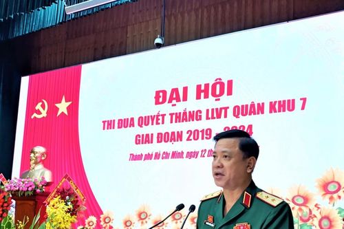 Quân khu 7 đẩy mạnh phong trào thi đua quyết thắng trong tình hình mới