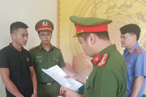 Quảng Ninh: Bắt đối tượng dùng sổ đỏ giả đi vay tiền