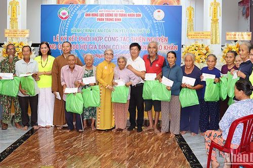 Hành trình lan tỏa tin yêu lần thứ 16 đến với người nghèo Quảng Ngãi
