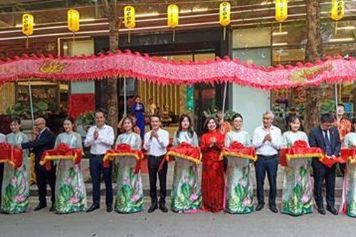 Ra mắt Trung tâm giới thiệu và quảng bá sản phẩm OCOP gắn với du lịch của quận Tây Hồ