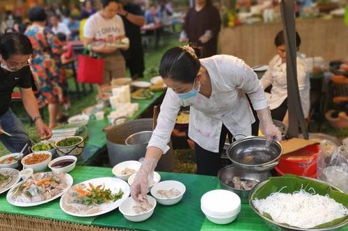 Khai mạc Lễ hội ẩm thực 'Hương sắc phương Nam'