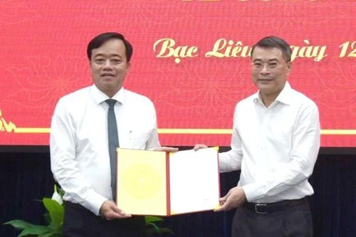 Chủ tịch UBND tỉnh Cà Mau làm Phó Bí thư Tỉnh ủy Bạc Liêu