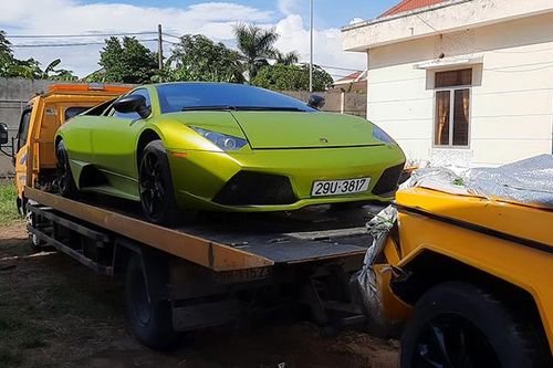Vì sao Quảng Bình tiêu hủy 2 siêu xe Lamborghini và G63 AMG?