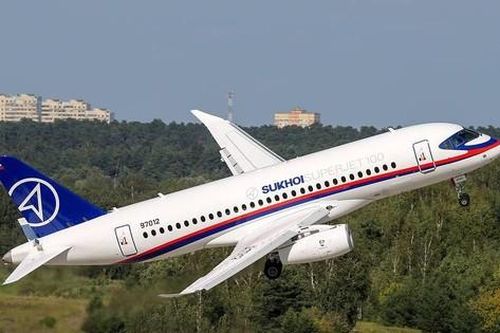Máy bay dân sự rơi ở ngoại ô Mátxcơva