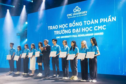 Trường Đại học CMC cấp học bổng toàn phần cho thí sinh có chứng chỉ IELTS
