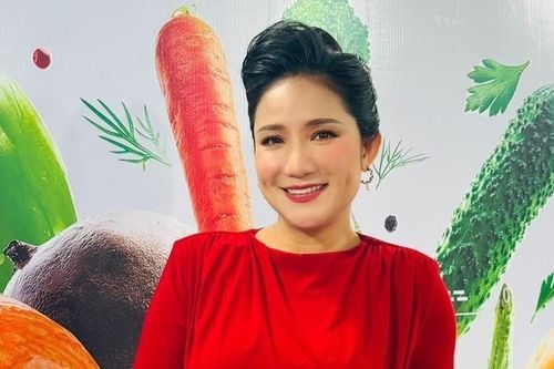 'Bà mối quốc dân' Cát Tường: Thủ khoa đại học, từng yêu 3 người kém cả chục tuổi