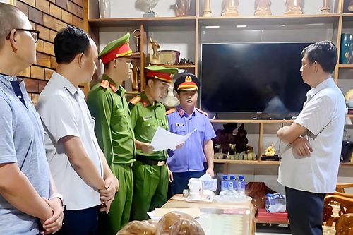 Bắt Phó Chủ tịch UBND huyện Hướng Hóa Lê Quang Thuận