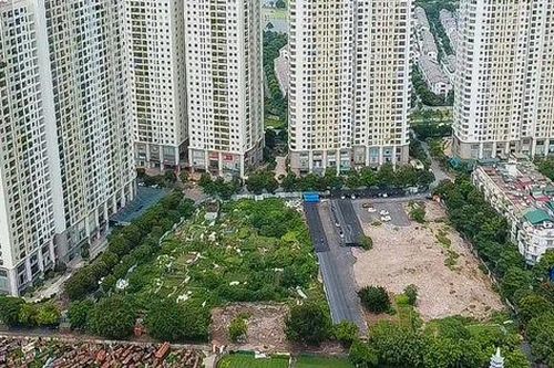 Hà Nội: Đất xây trường bị bỏ hoang, công viên 'hóa' bãi xe tại quận Hoàng Mai