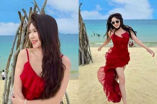 Vợ Lý Hải khoe đường cong nóng bỏng ở tuổi U40, 1 chi tiết của mẹ 4 con khiến dân tình phát cuồng