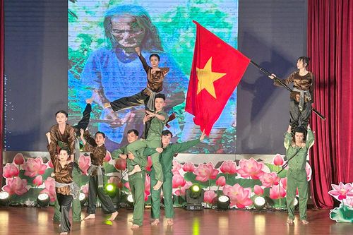 Khai mạc Liên hoan Tiếng hát công nhân, viên chức, lao động tỉnh An Giang lần thứ 16