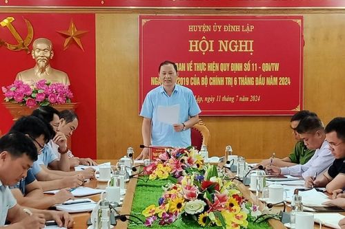Huyện ủy Đình Lập giao ban về thực hiện Quy định số 11 của Bộ chính trị