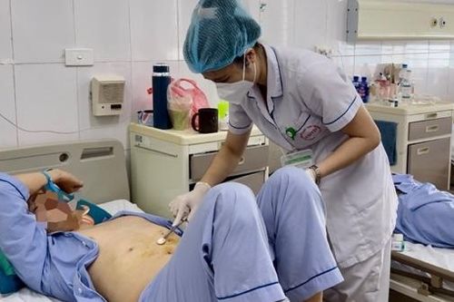 Hy hữu: Xương cá chui vào gan gây nhiễm trùng máu nguy hiểm