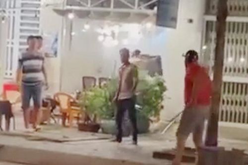Chém đứt lìa bàn tay bạn vì không chịu trả nợ