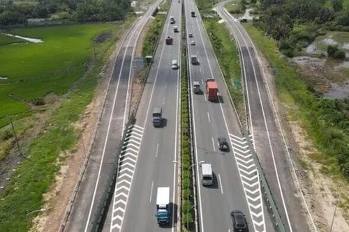 Dừng, đỗ trên cao tốc khi gặp sự cố như thế nào?
