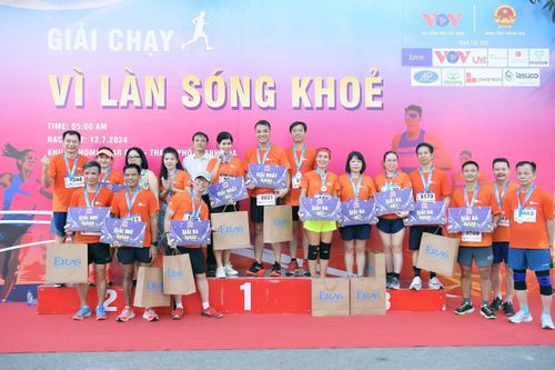 500 phát thanh viên, biên tập viên tham gia Giải chạy 'Vì làn sóng khỏe'