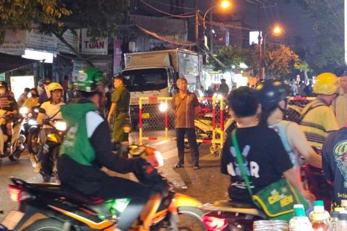 Chủ quán nghi bị khách tấn công, tử vong với vết thương ở cổ