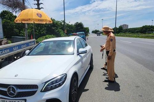 Hà Nội: Phạt 'nguội' trường hợp vi phạm tốc độ cố tình 'né chốt'