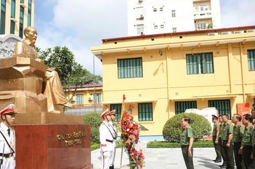 Công an 5 thành phố xây dựng nhiều mô hình sáng tạo, gương điển hình tiên tiến
