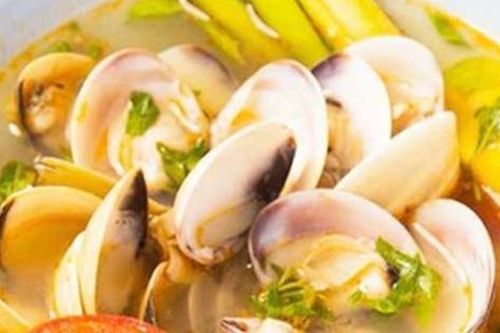 Cách nấu canh chua ngao giải nhiệt ngày hè ngon không cưỡng nổi