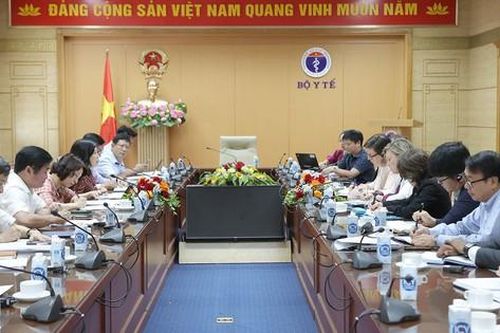 Bộ Y tế làm việc với WHO, UNICEF và Đại sứ quán Úc về phòng chống dịch sởi tại Việt Nam