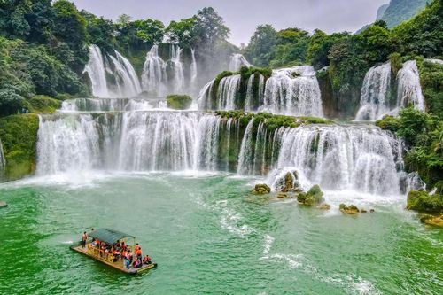 Cao Bằng nằm trong top những điểm du lịch hàng đầu Đông Nam Á
