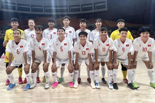Futsal Việt Nam 'đại thắng' Trung Quốc tại giải giao hữu