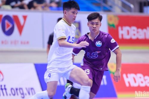 Thái Sơn Bắc gây áp lực mạnh lên Thái Sơn Nam Thành phố Hồ Chí Minh ở cuộc đua vô địch