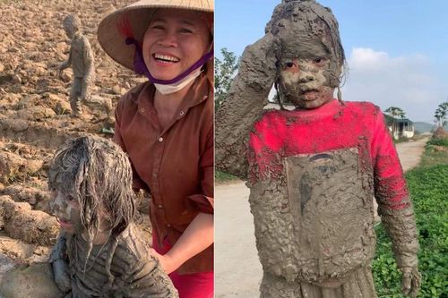 Bà ngoại 'sang chấn tâm lý' với pha 'tắm bùn' của những 'búp măng non'