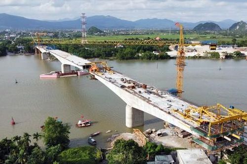 Gấp rút thi công cầu và đường dẫn hơn 1.300 tỷ đồng nối Hải Phòng với Quảng Ninh