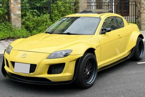 'Xe chơi' Mazda RX-8 đời 2006 bán giá 1,4 tỷ đắt ngang Mercedes-Benz A45 AMG