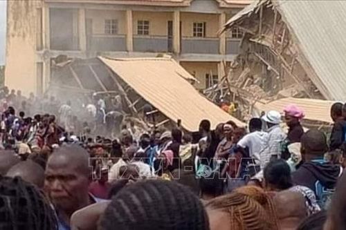Vụ sập tòa nhà học đường ở Nigeria: Ít nhất 22 người thiệt mạng, 132 người bị thương