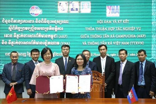 Thông tấn xã Việt Nam và Hãng thông tấn AKP ký thỏa thuận hợp tác giai đoạn mới