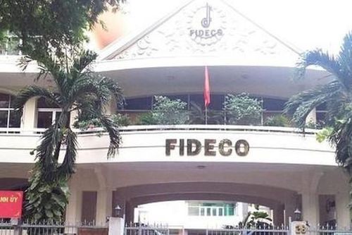 Lãnh đạo Fideco bị đình chỉ giao dịch vì mua 'chui' cổ phiếu