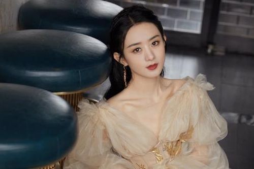2 người đàn ông có ảnh hưởng lớn nhất tới sự nghiệp của Triệu Lệ Dĩnh