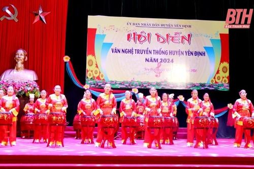 Hội diễn văn nghệ truyền thống huyện Yên Định năm 2024