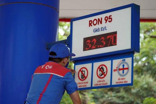 Đề xuất không để doanh nghiệp đầu mối xăng dầu nắm Quỹ bình ổn giá